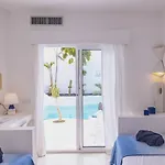 Tiguaro Piscina Climat Jacuzzy Ac 9 12 * Corralejo