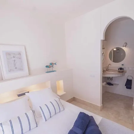 Tiguaro Piscina Climat Jacuzzy Ac 9 12 * Corralejo